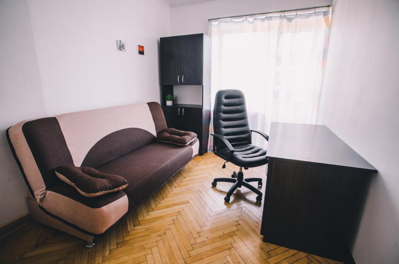 Amazing View Of Maydan! Apartment Киев Екстериор снимка